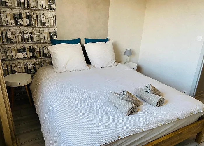 Close To Chu Clermont-Ferrand